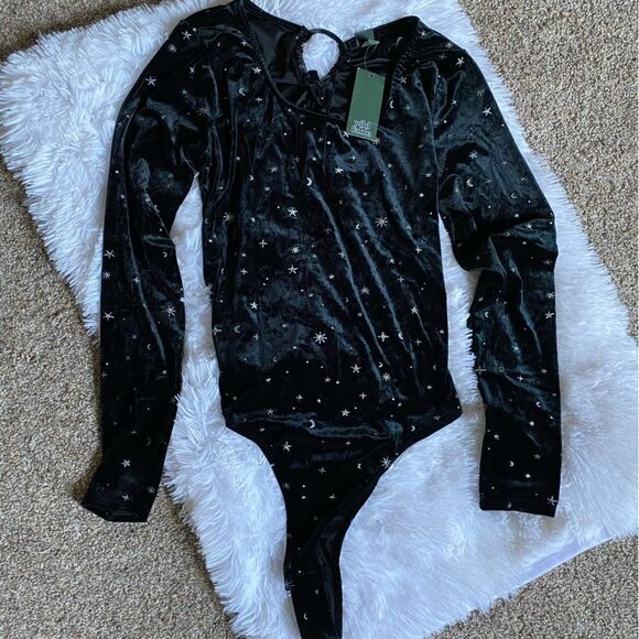 Wild Fable NEW Galaxy Stars Velour Bodysuit Black Size Large - Picture 1 of 12